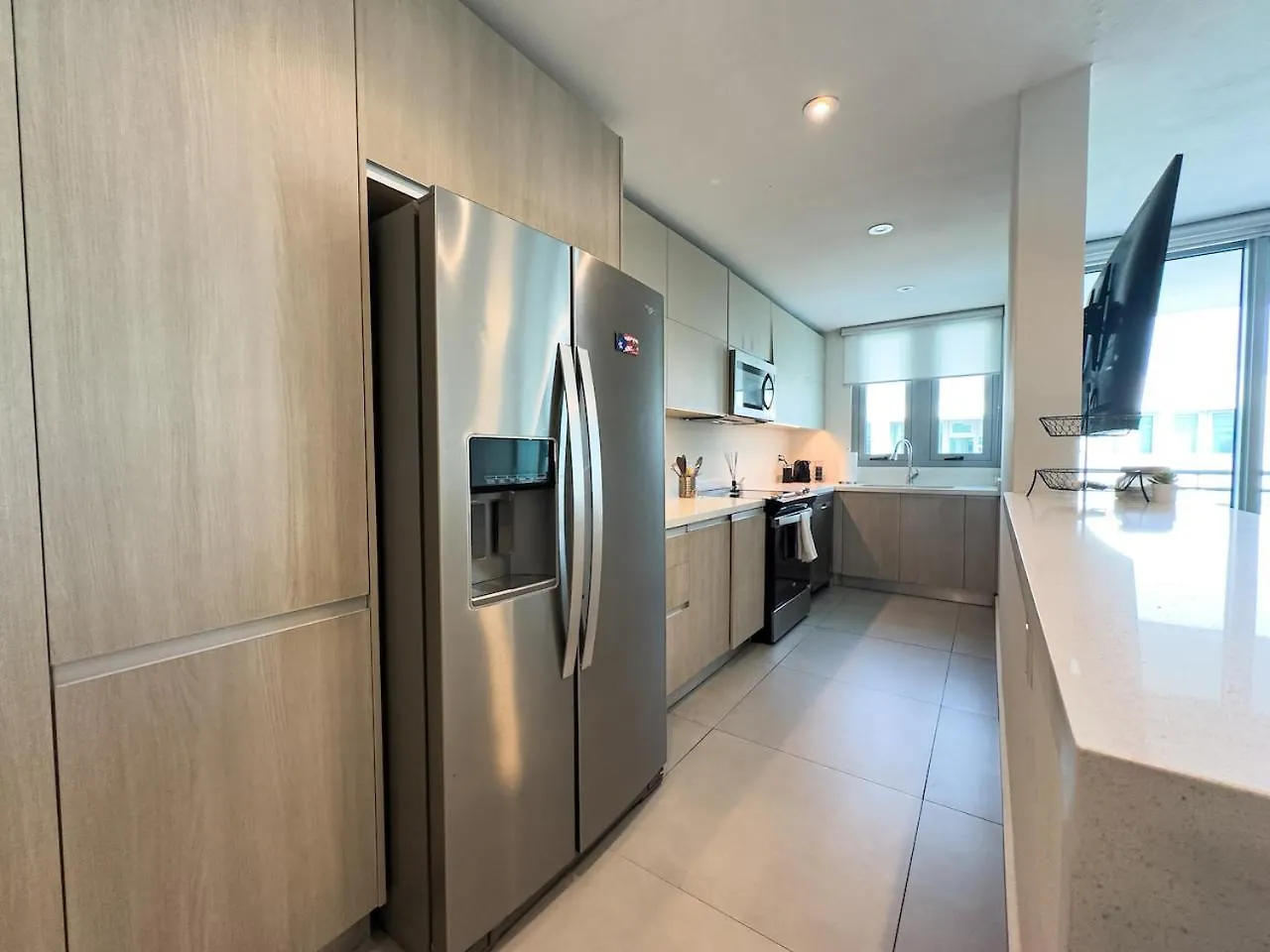 Luxury Apt - 2 Pools & Generator! Apartment San Juan